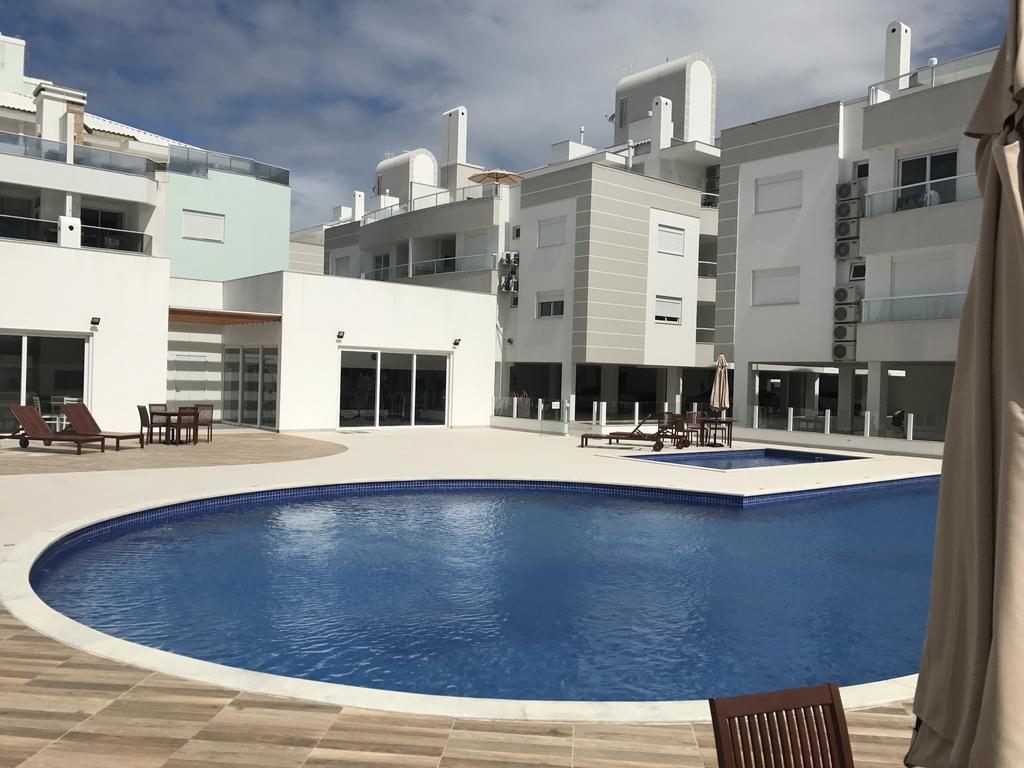 Apartamento Maravilhoso Em Florianopolis Na Praia Dos Ingleses Com Piscina Exterior photo